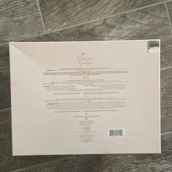 Fancy Forever by Jessica Simpson - Picture 2 of 3